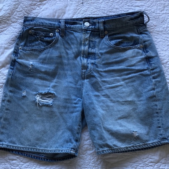 Gap Mid Thigh Loose Shorts - Picture 1 of 6